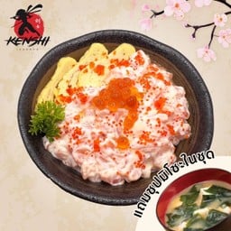 แซลมอนซอนเมนไตโกะด้ง(Salmon don with mentaiko sauce)