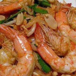 ผัดไทยกุ้งสด + แคบหมู