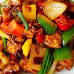 ข้าวผัดพริกเผาไก่