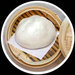 เปาหมูสับไข่ต้ม