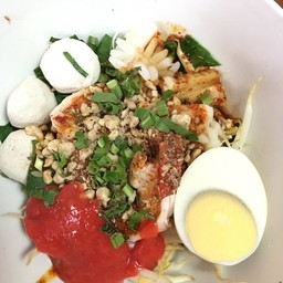 เกาเหลา แห้ง เย็นตาโฟต้มยำทะเล