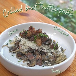 Grilled beef truffle pasta