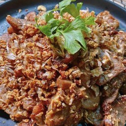 หมูทอดกระเทียม