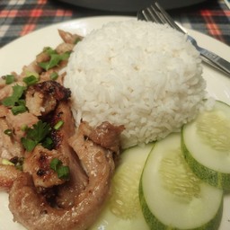 ข้่าวหน้าสเต๊กสันคอหมู