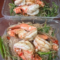 หมี่กระเฉดกุ้งสด