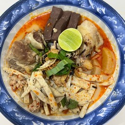 ก๋วยจั๊บณวน ต้มยำ ธรรมดา