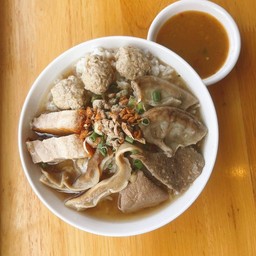 ข้าวต้ม หมูรวม(น้ำ)