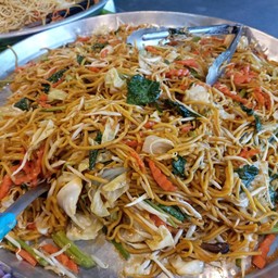 กินเส้นเจ(อาหารเจ)