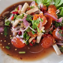 ยำไข่แดงเค็ม