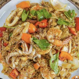 ทะเลผัดผงกะหรี่