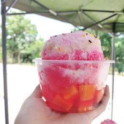 น้ำแข็งใสน้ำแดง