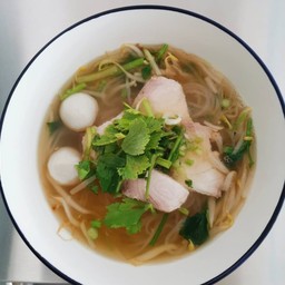 ก๋วยเตี๋ยว น้ำใส