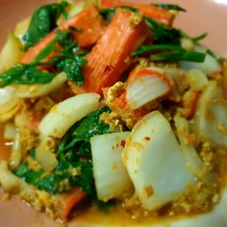 ข้าวราด ปูอัดผัดผงกะหรี  ([ไม่มีไข่)