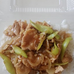 ผัดพริกหยวกหมู