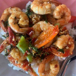 กะเพรากุ้ง