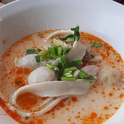 กะเตี๋ยวปลา 3 ออ -