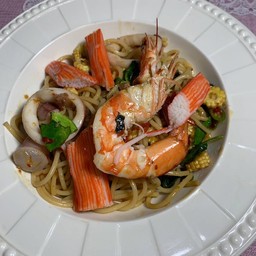 สปาเก็ตตี้ผัดขี้เมาทะเล