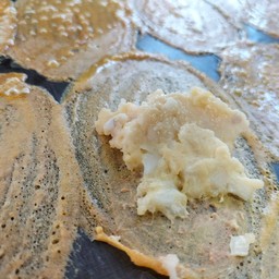 โตเกียวกรอบไส้ครีมมะพร้าวน้ำหอม