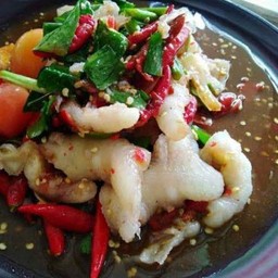 ยำเล็บมือนาง