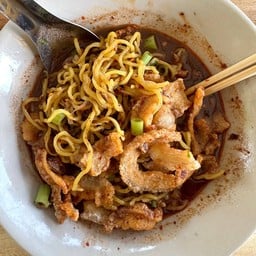 ก๋วยเตี๋ยวเรือจ้าวพายุ&กระเพรา สิงห์บุรี