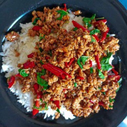 กะเพราหมูสับ