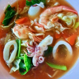 ราดหน้าทะเล