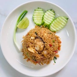 ข้าวผัดต้มยำทะเล