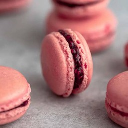 Raspberry Macaron