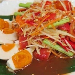 น้องแอนส้มตำรสแซ่บ เจ้าแรก