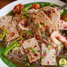 ตำเส้นเล็กกุ้งสด หมูยออุบล