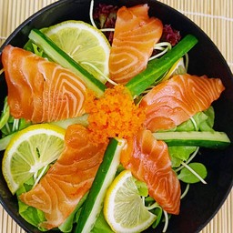 สลัดแซลมอน