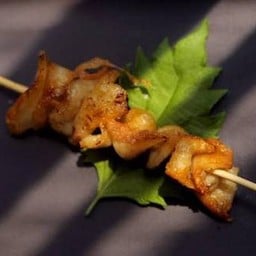 หนังไก่ย่างสไตล์ญี่ปุ่น (1ไม้)