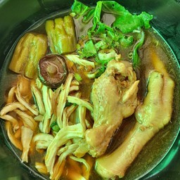 ก๋วยเตี๋ยวไก่น้ำธรรมดา
