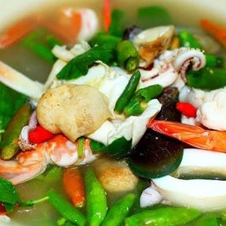 ต้มยำโป๊ะแตกทะเล..เป็นกับข้าว