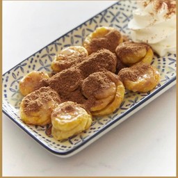 โรตีกุหลาบ ((6-8ชิ้น)) ไม่มีวิปครีมนะครับ