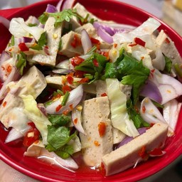 ตามสั่ง 39 บาท  กะเพราพริกแห้งโบราณ