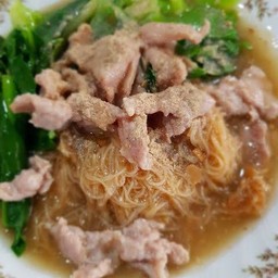 หมี่ขาวราดหน้า