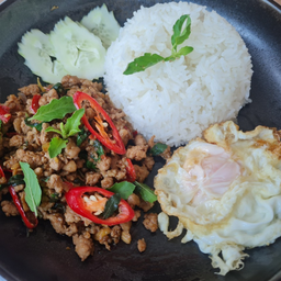 ข้าวราดกะเพราหมูสับ