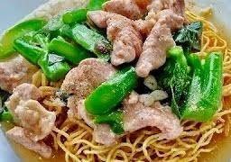 หมี่กรอบราดหน้า