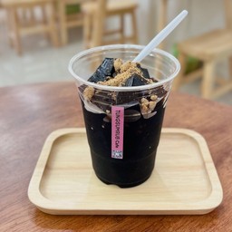 เฉาก๊วย + น้ำแข็ง