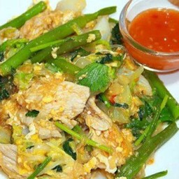 สุกี้แห้งหมู