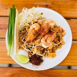 ครัวเเม่เล็ก ผัดไทยเงินล้าน