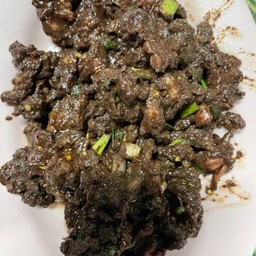 ก้อยคั่วเนื้อ