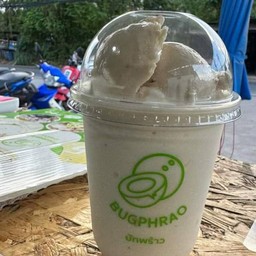 มะพร้าวปั่นไอศกรีม