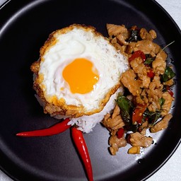 อิ่มพุงใบเพรา