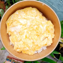 ข้าวไข่ข้นชีส