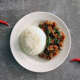 ข้าวกระเพราหมู