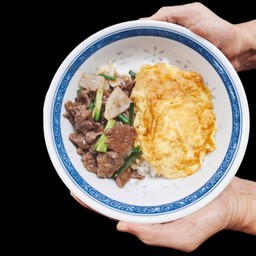 เนื้อผัดน้ำมันหอยรากข้าว+ไข่เจียว