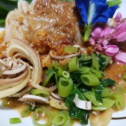 เจจุใจ  นวมินทร์