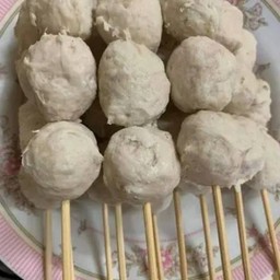 ลูกชิ้นเอ็นไก่